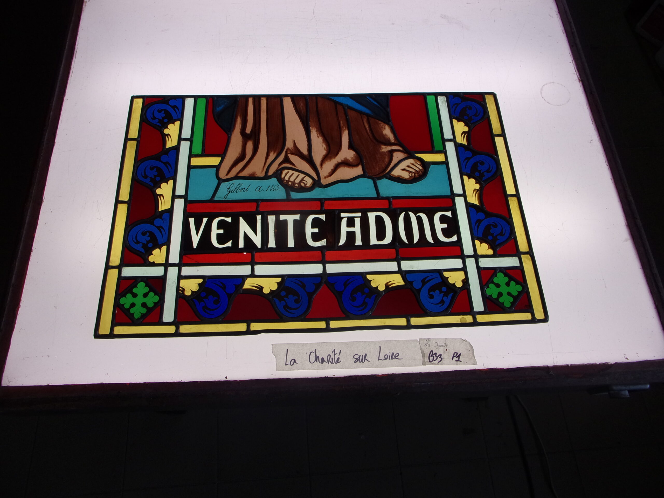 Vitraux restaurés de l’église Notre-Dame de La Charité-sur-Loire